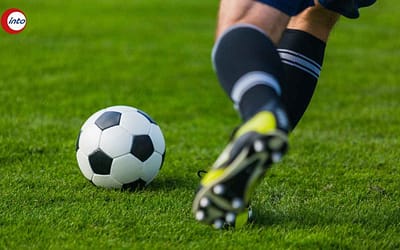 Fußballcamp in England: Englisch lernen und wie ein Profi trainieren