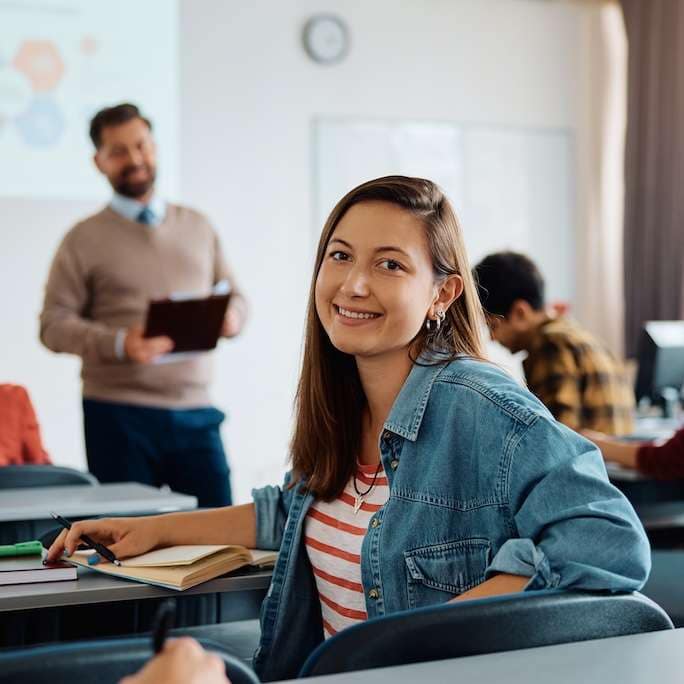 Sprachpraxis und interkulturelles Lernen Schüler:innen sprechen während ihres Auslandsjahres in der Schule und im Alltag die Sprache des Gastlandes